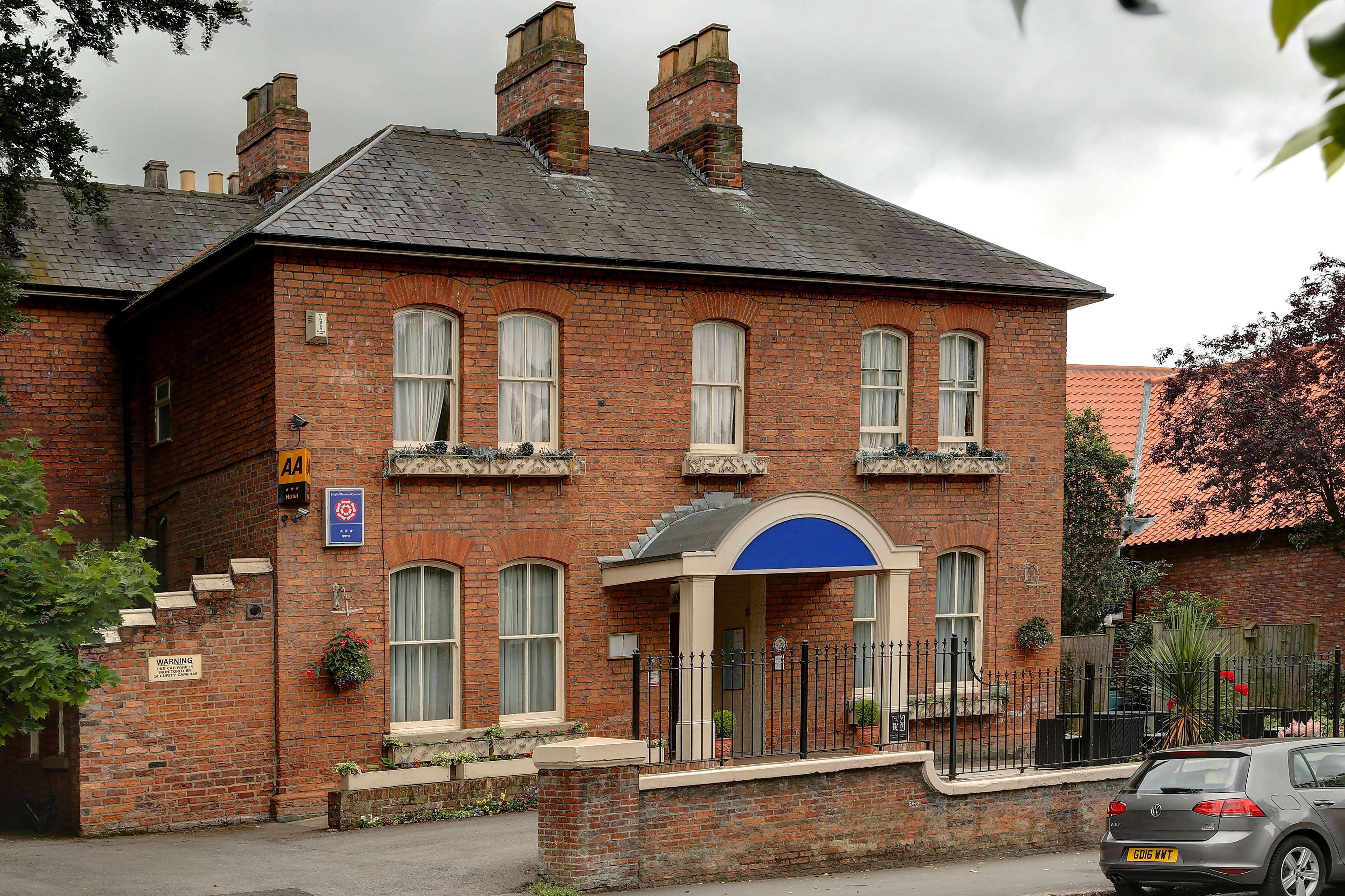 Best Western Kilima Hotel York Esterno foto