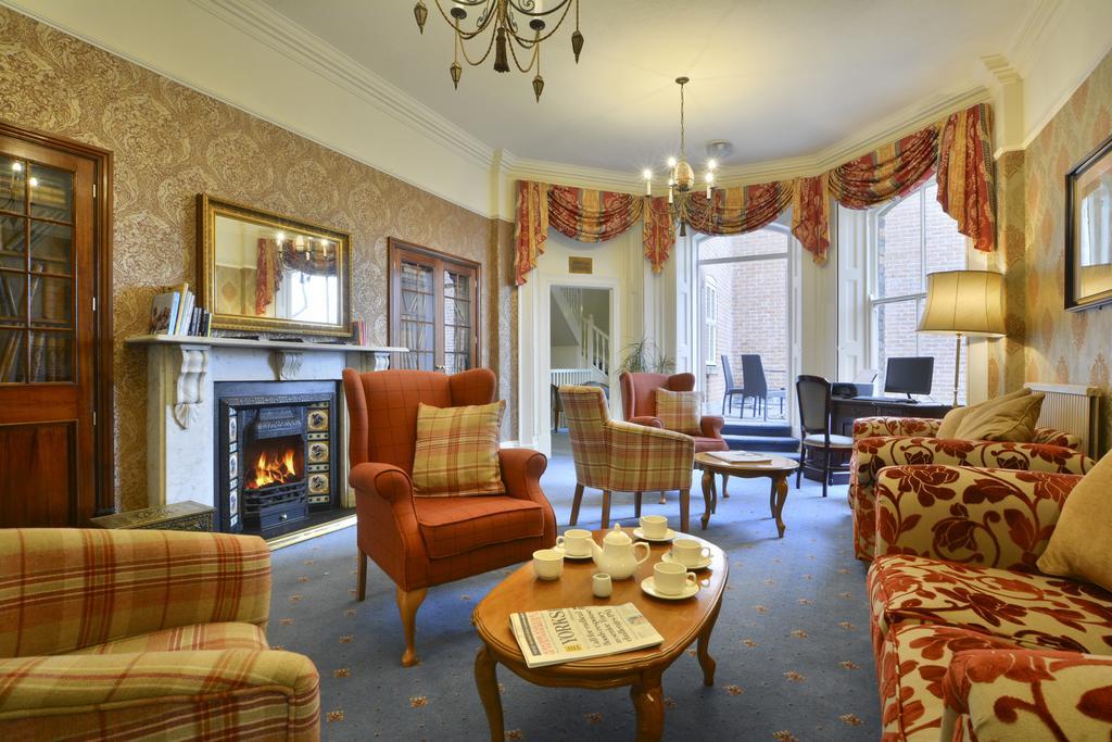 Best Western Kilima Hotel York Esterno foto